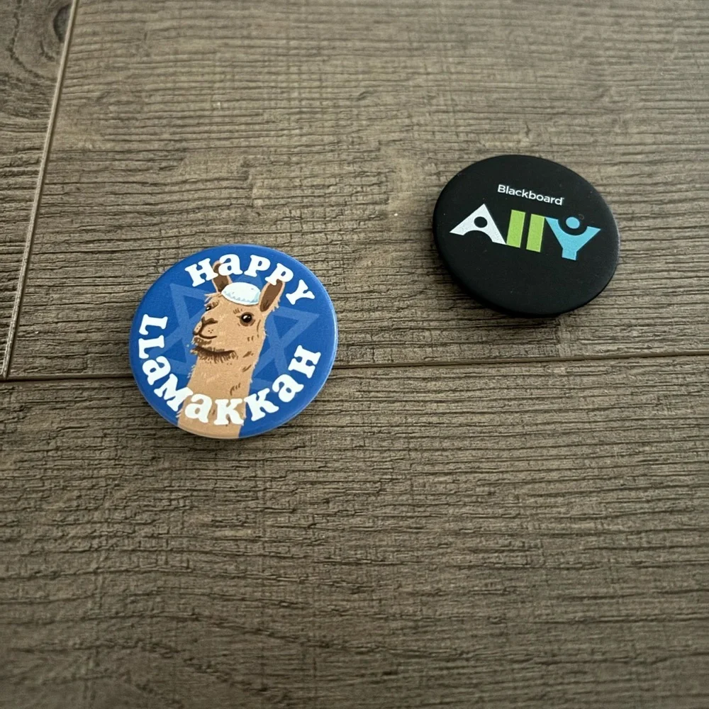 NWOT two popsockets - Picture 2 of 2